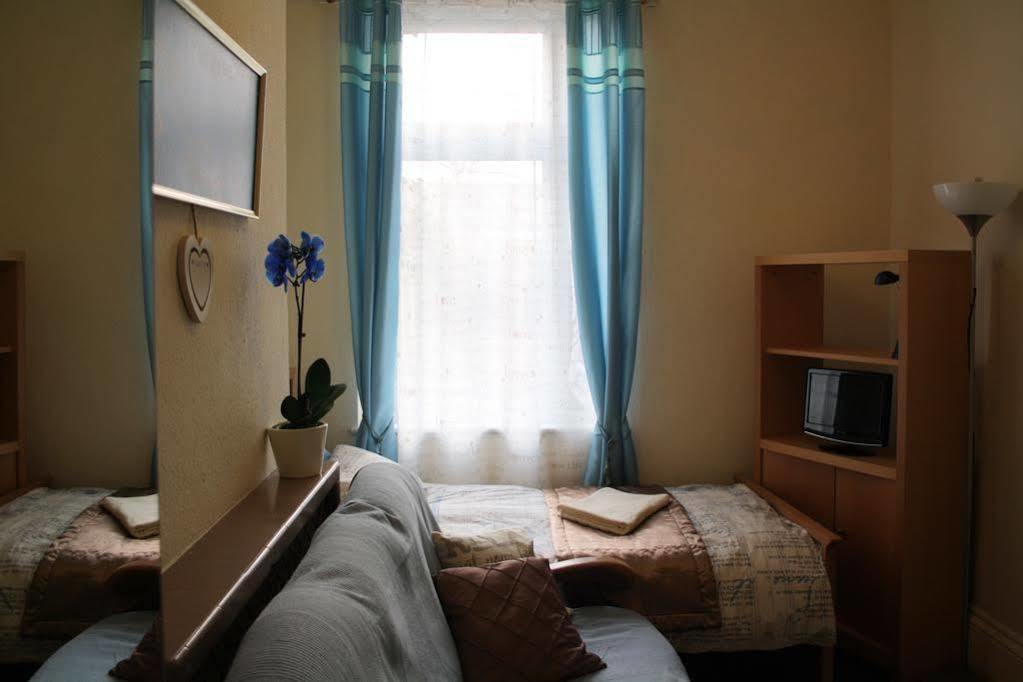 East Midlands Guesthouse Derby Dış mekan fotoğraf